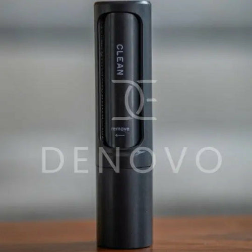 De Novo™ On-The-Go Lint Roller (LIMITED STOCK AVAILABLE)