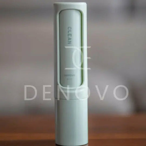 De Novo™ On-The-Go Lint Roller (LIMITED STOCK AVAILABLE)